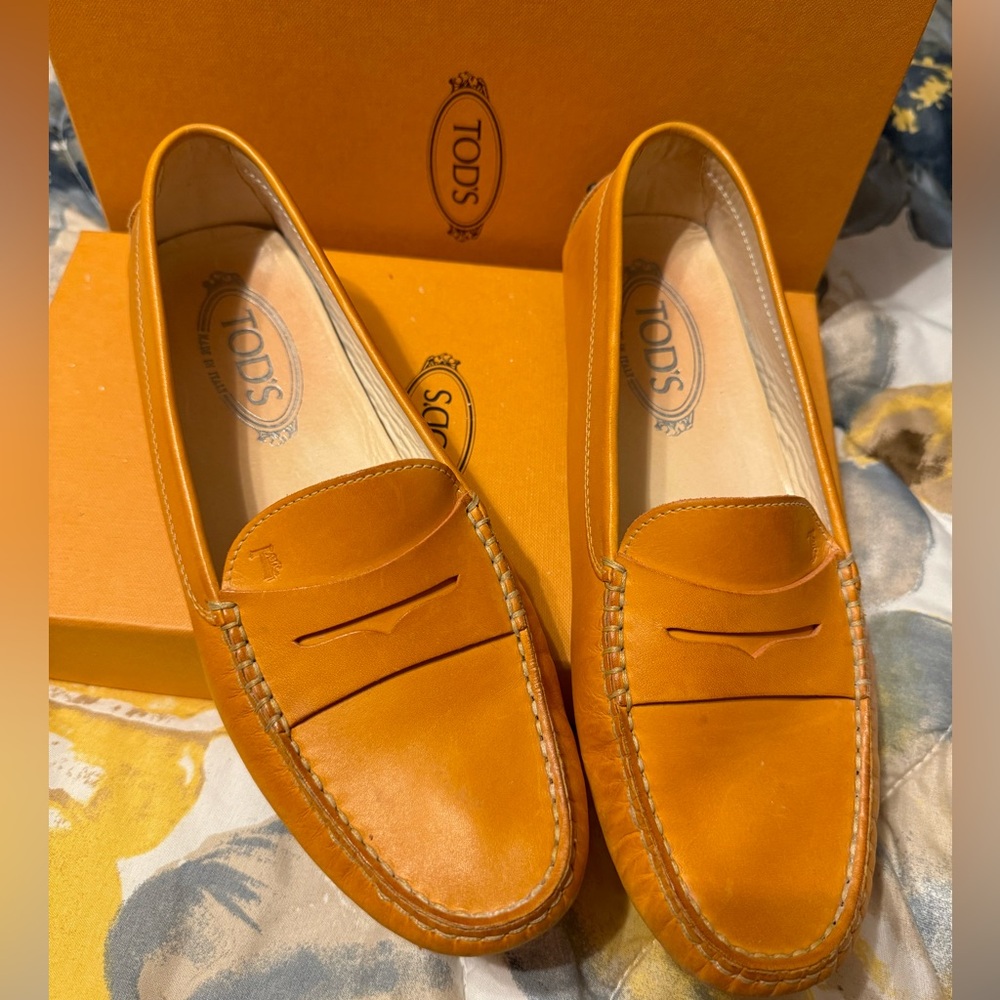 Women's Tod's loafers size 38 1/2